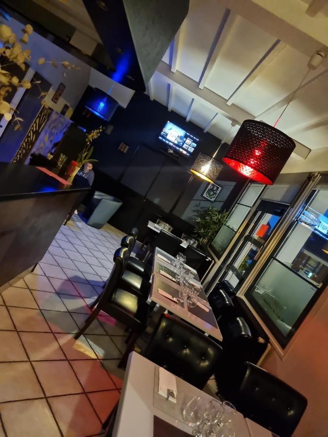 L'Abbatiale Otel Corbie Dış mekan fotoğraf